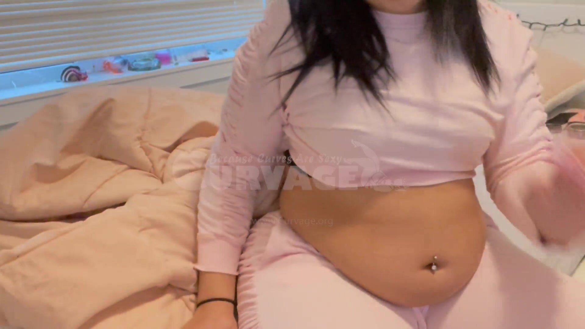 Belly play - video 26