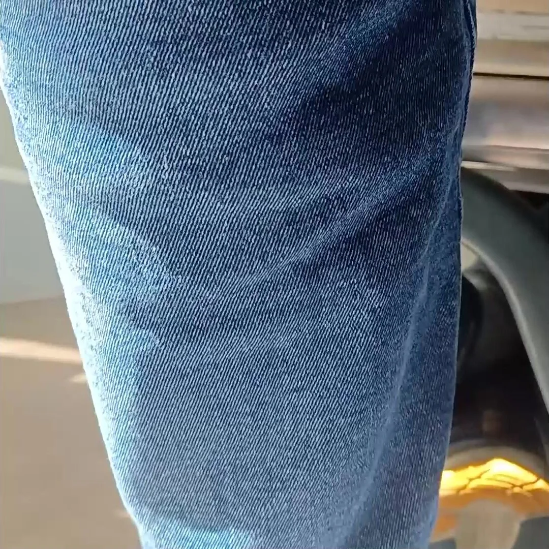 Video: Candid male foot sneakers trampling - ThisVid.com