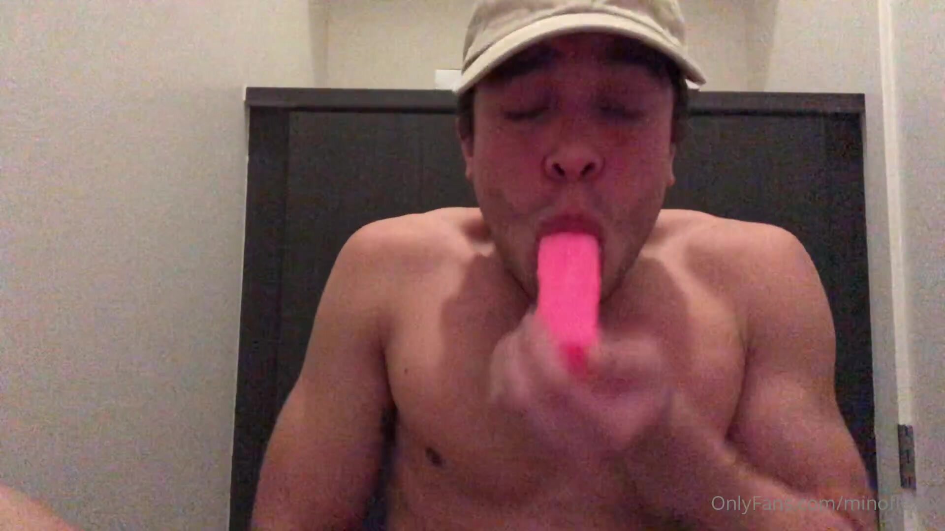 Gooner puppy with dildo