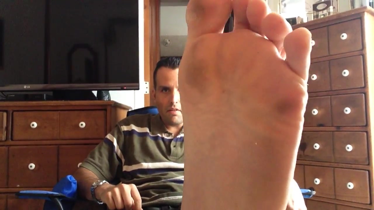 REACH ME AT PRIVATE_PERSONALIZED MALE FOOT VIDEOS . MASTER MIKE IS BACK!