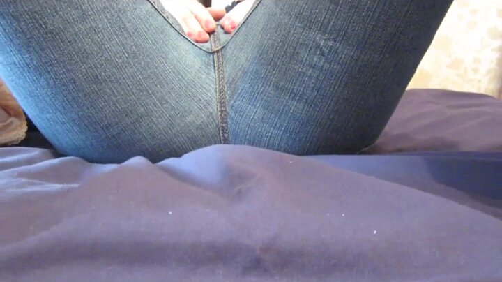 Pissing jeans in bed :)