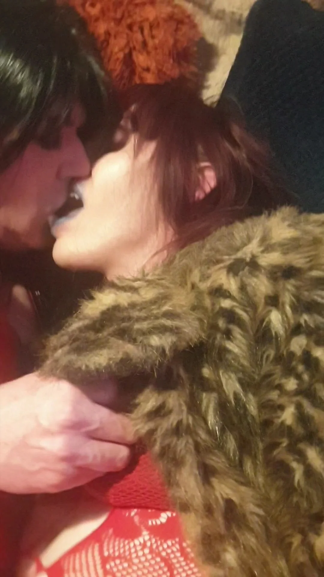 Shemales Making Out - SheMales: Sissy makeout kissing - ThisVid.com
