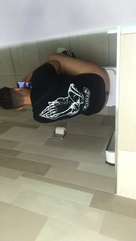 Standing up wiping