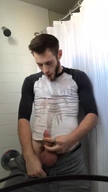 handsome dude piss and cum a lot