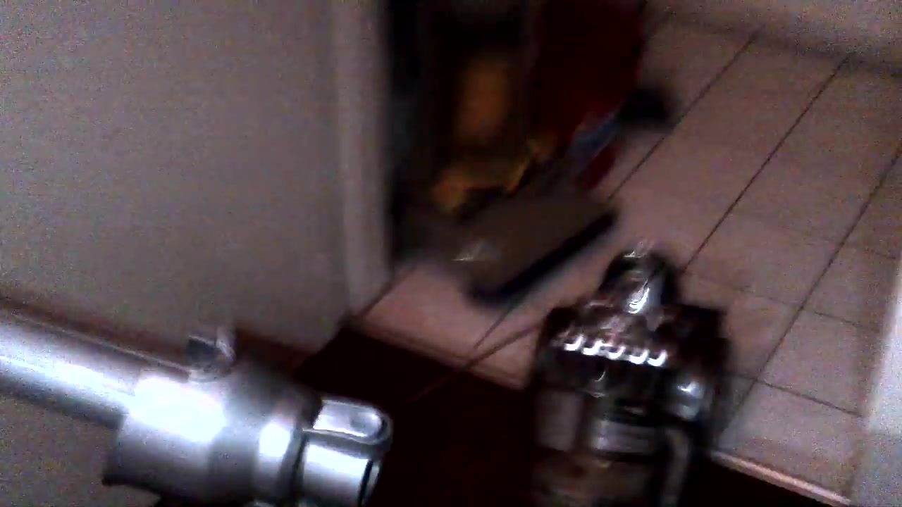 Vacuum cleaner in str8 ass