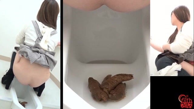 japanese girl poop - video 104
