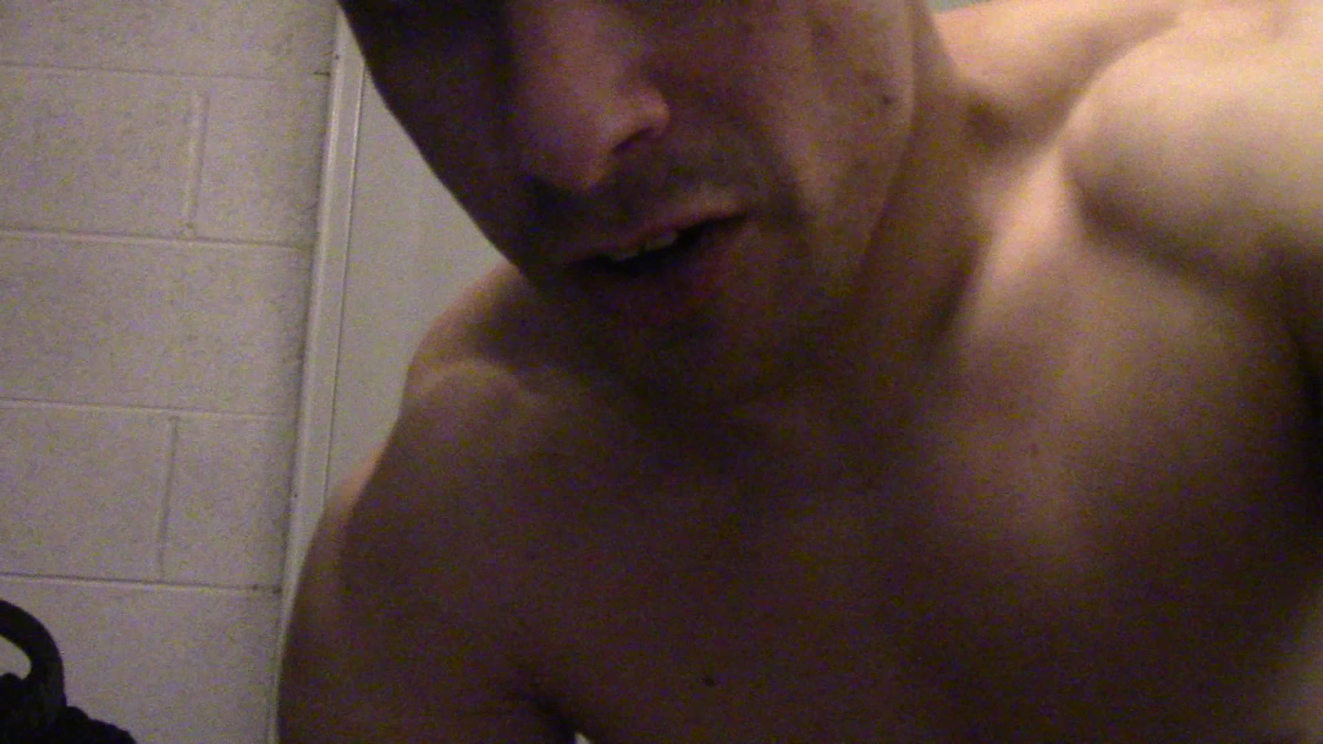 Cocky bicep flexer