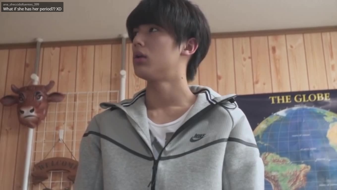 Giant Boyfriend - video 8