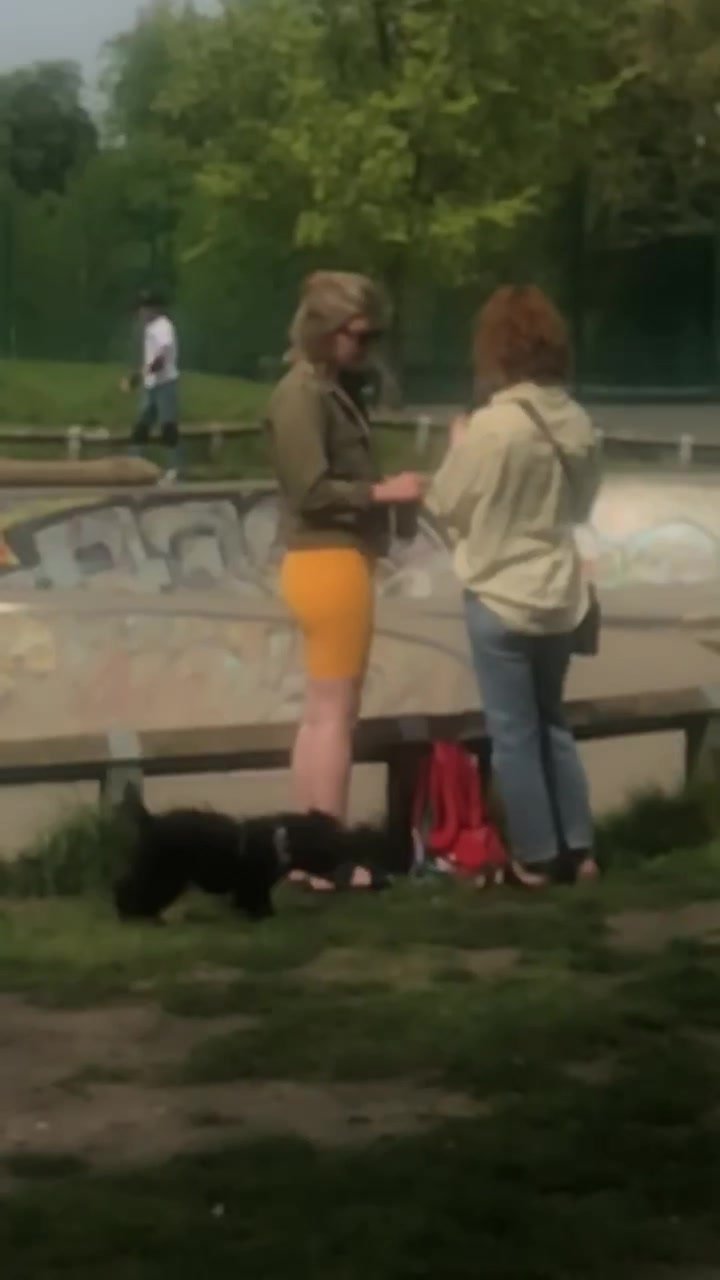 YELLOW HOT PANTS IN THE PARK - PART 2