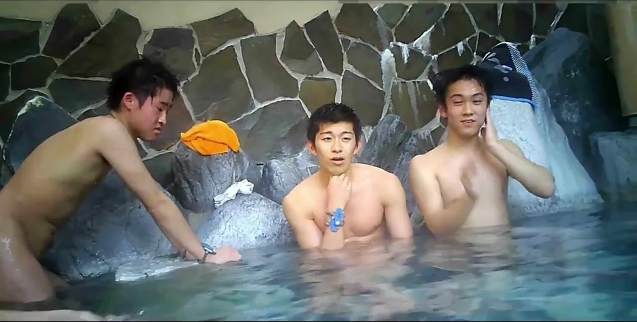 Sexy Korea boys in onsen HD version - ThisVid.com