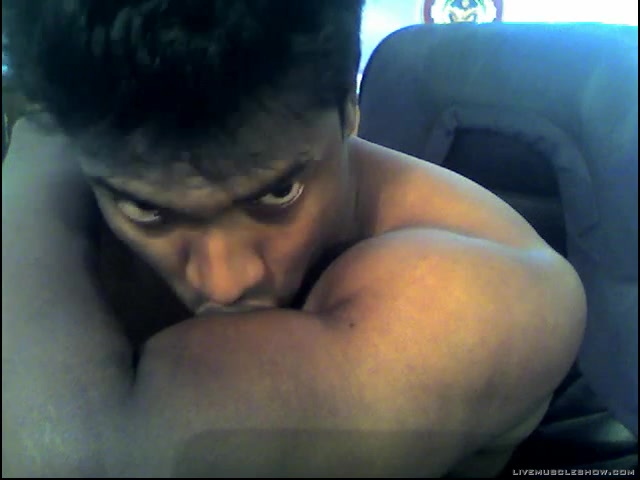 indian bodybuilder self worship