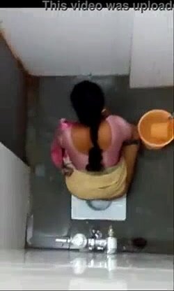 Test video Telugu toilet pissing