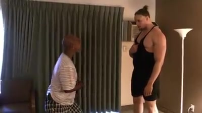 Giant guy vs small guy