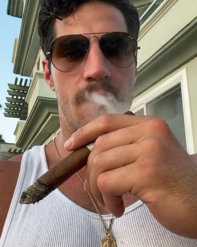 Dan Vitale cigar