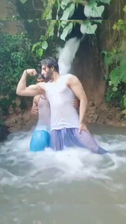 desi str8 boys bathing and soaked
