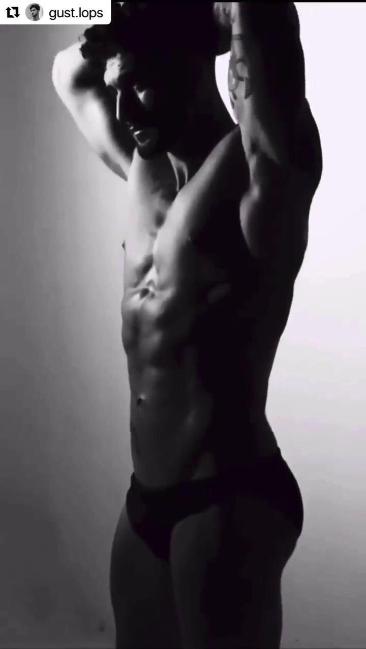 Latino sexy - video 2