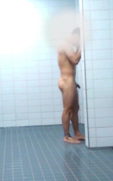 Men Shower Spy Naked Swimmers Showering Thisvid Com