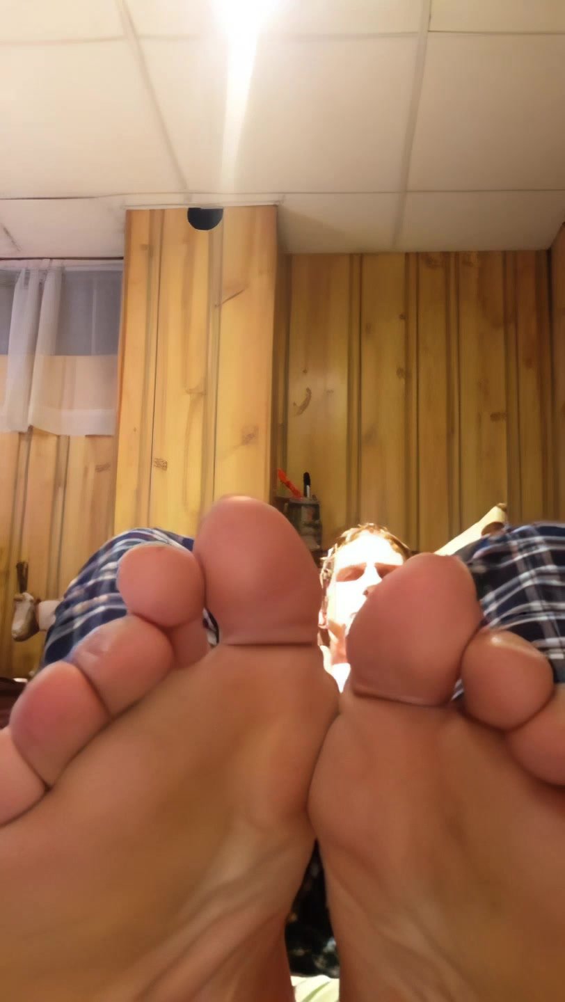 Uncle's feet