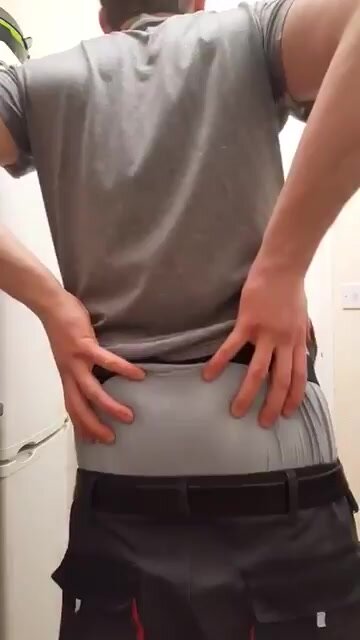 Youtube sagger in boxer briefs (no nudity)
