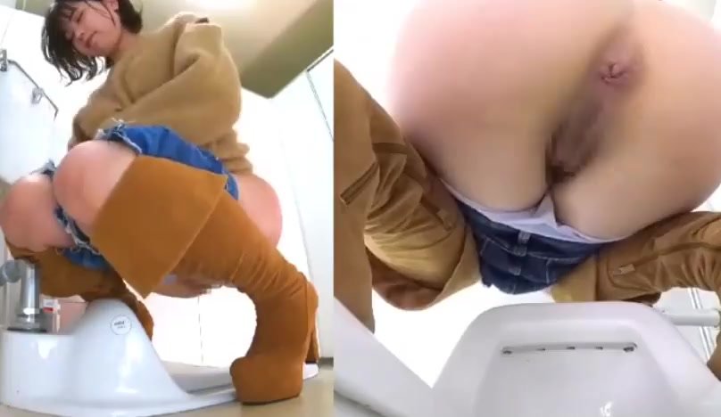 Girl japan pooping - video