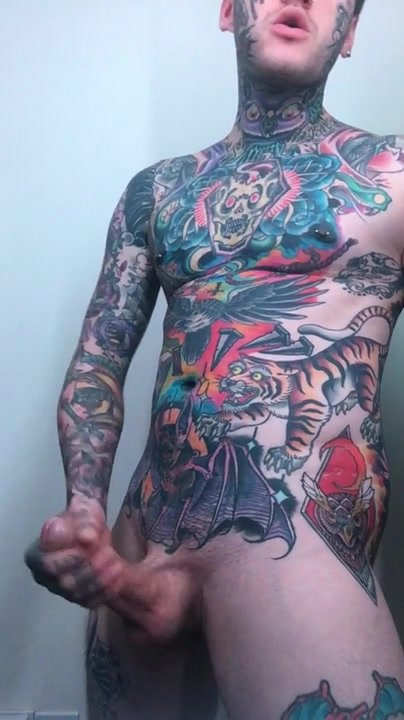Tatted Hottie - video 2