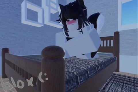... farts on bed (Roblox)