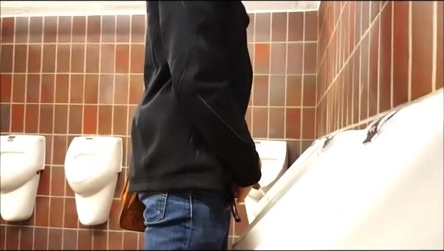 Guy with an uncut dick at the urinal 3