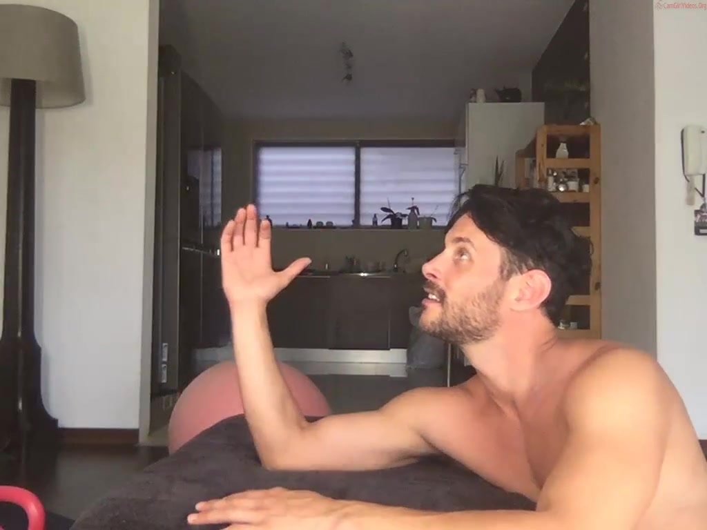 2 friends on cam - video 422