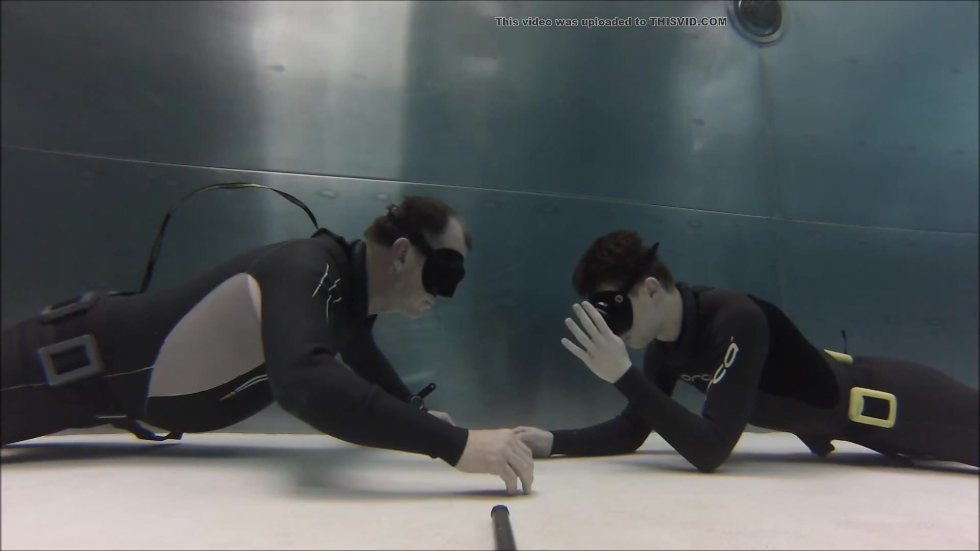 Freediving buddies underwater static breathold