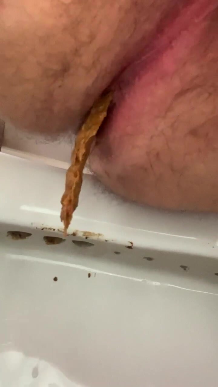 Urgent dump  out my hairy arse