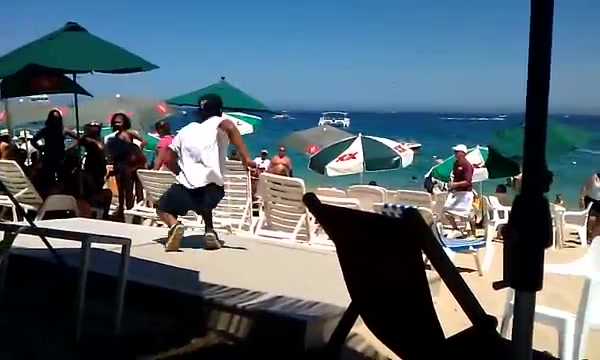 LAK break dancer
