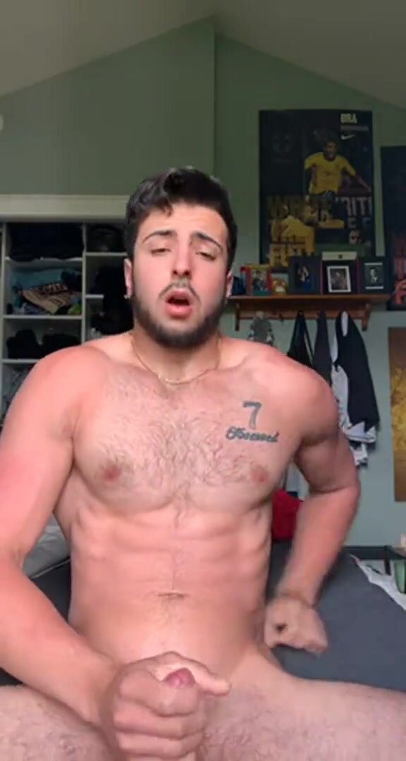 Sexy dude cums - video 2