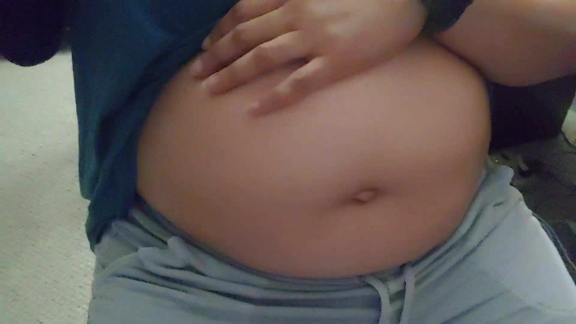 Bloated_and_sexy about to pop