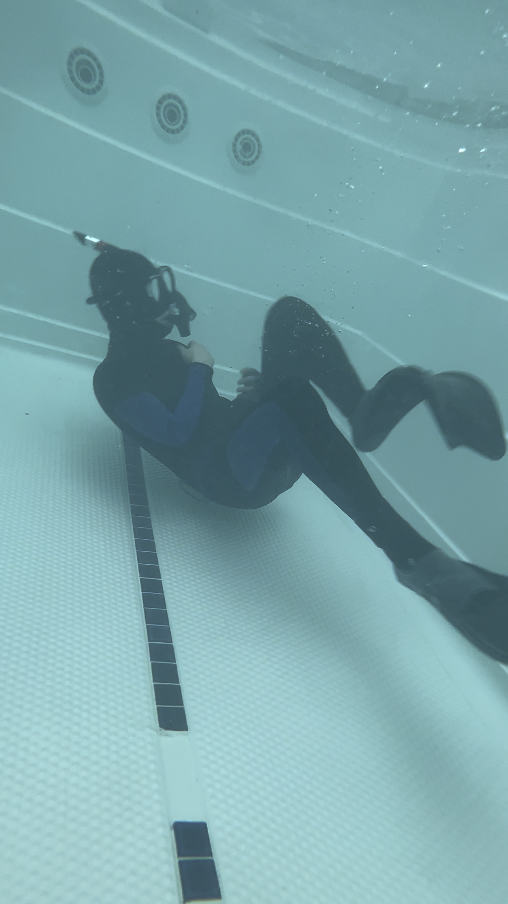 struggle and drown
