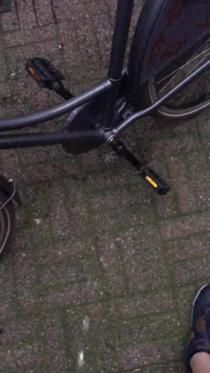 Piss on bicycle