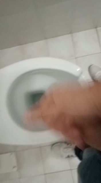Sborrata cesso sega