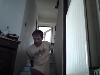 triple amputee moving around