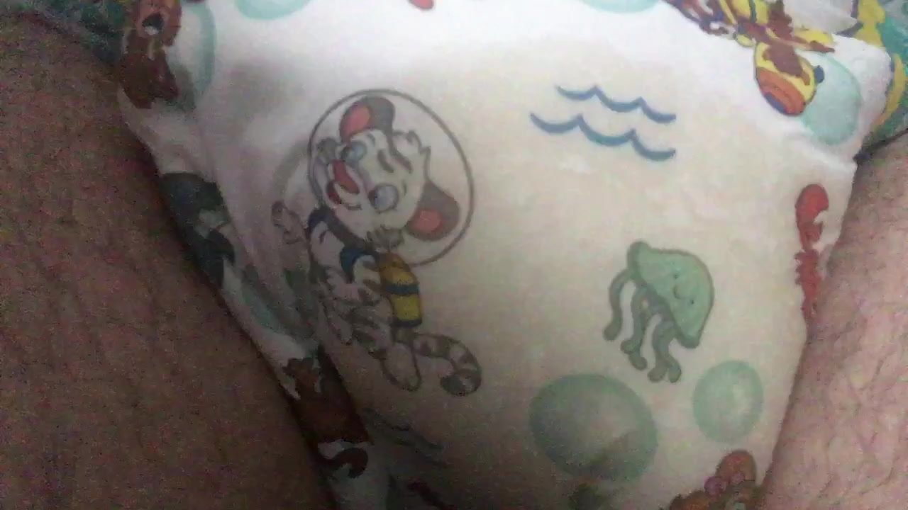 Filling diaper - video 6