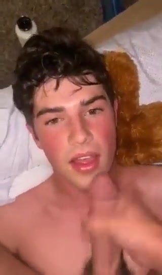 Cum and semen: Daddy gets facial on teen youngâ€¦ ThisVid.com