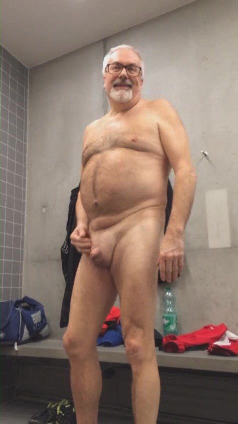 Bearded daddy in locker room - video 36