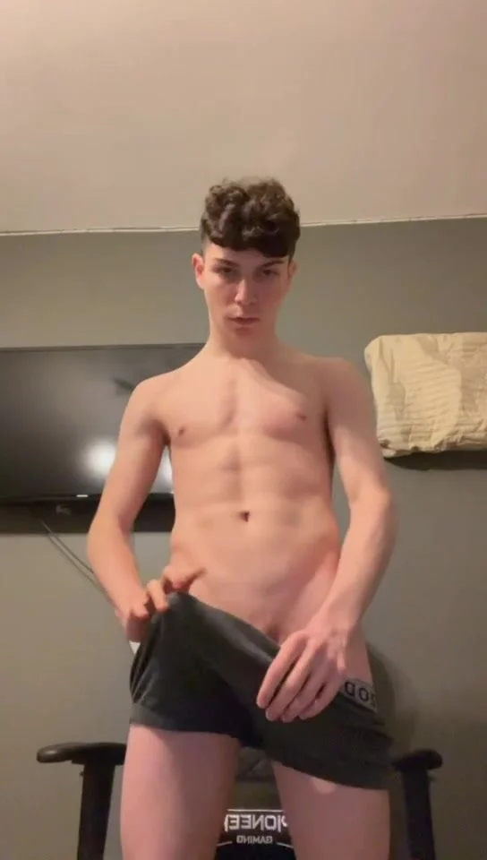 Big dick hot teen - ThisVid.com