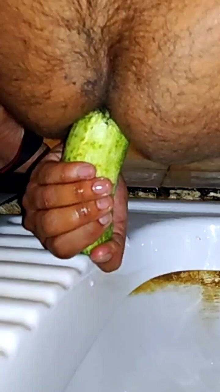 Deshi Boy cucumber sex dirty shit poop scat porn