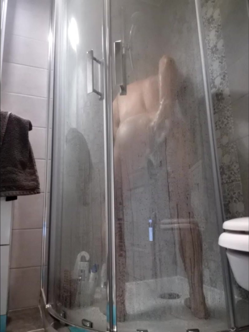 How does a mature man shower ?