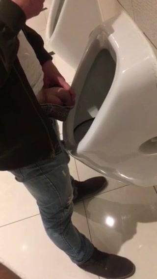 Big cock at urinal - video 2