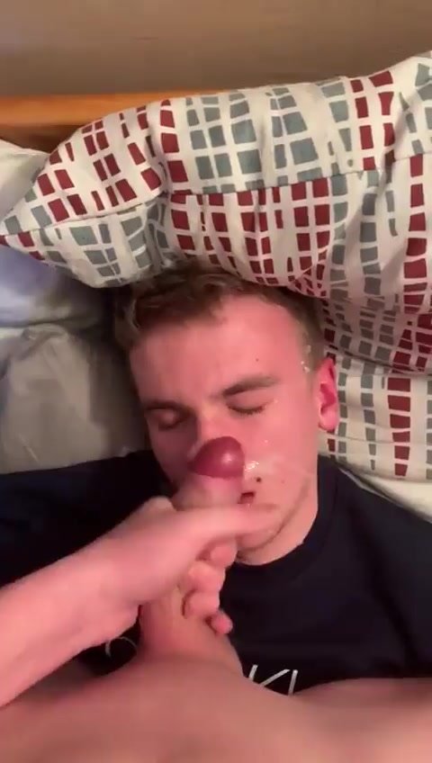 Cum on his face - video 3