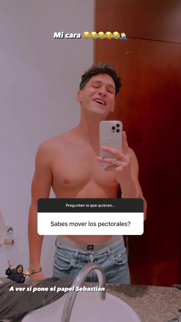 Sexy men moving is pecs