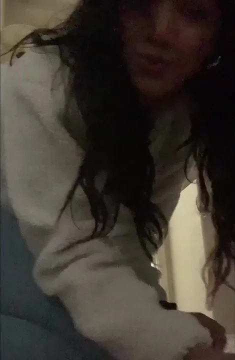 470px x 720px - Hot Mexican girl farting - ThisVid.com