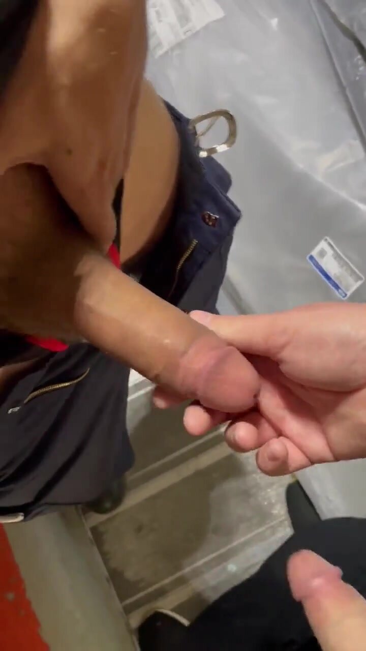 UPS delivery suck and piss