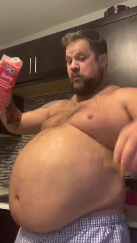 480px x 848px - Gainer Porn: Belly play - video 36 - ThisVid.com