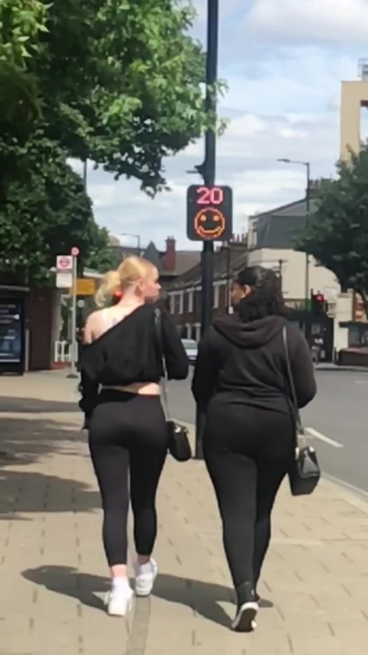 Slim blonde and Bbw ebony girls walking in leggings
